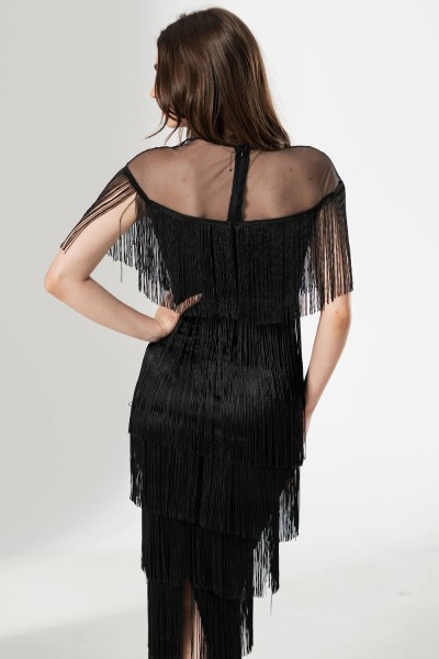 rochie de seară neagră lungă, rochie cu franjuri, rochie elegantă pe corp, rochie neagra de nasa, rochie eleganta de seara
