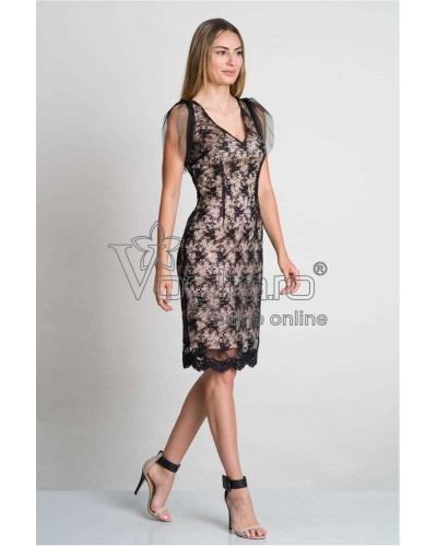 ROCHIE DANTELA NEAGRA BRODATA CU MANECI DIN TULL APLICATE