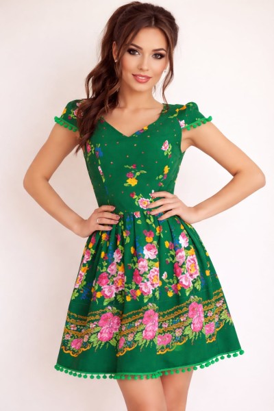 rochie cu motive traditionale, rochie maramures cu ciucuri, rochie verde de zi gipsy, rochie primavara/vara