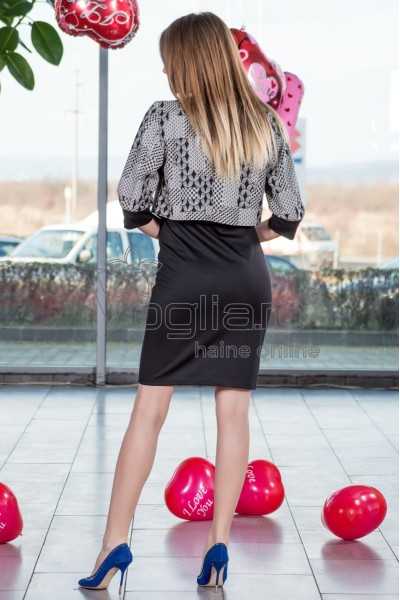 COMPLEU GRI VOGLIA CU IMPRIMEU GEOMETRIC