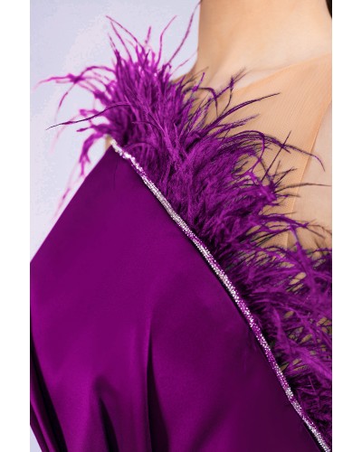 ROCHIE LUNGA DE OCAZIE ORHID CU PENE LA GAT